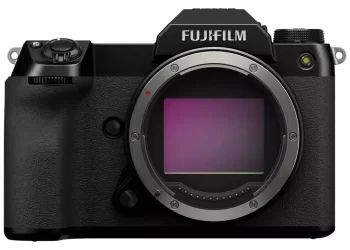 Fujifilm GFX100 IV Front Review Landscape Photography Camera