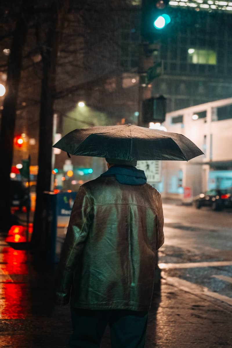 Struggling with imposter syndrome as a photographer? Here’s how to regain confidence, improve your skills, and stop feeling like a fraud.